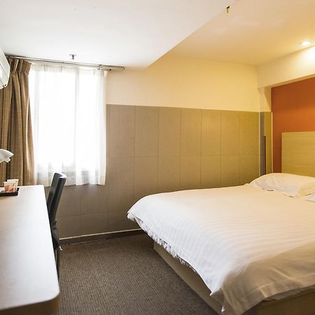 Motel Zhenjiang Jiefang Road Екстериор снимка