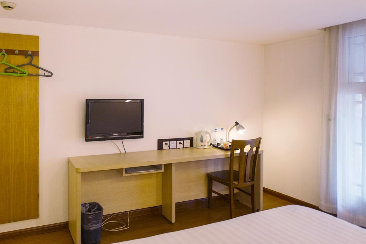 Motel Zhenjiang Jiefang Road Екстериор снимка
