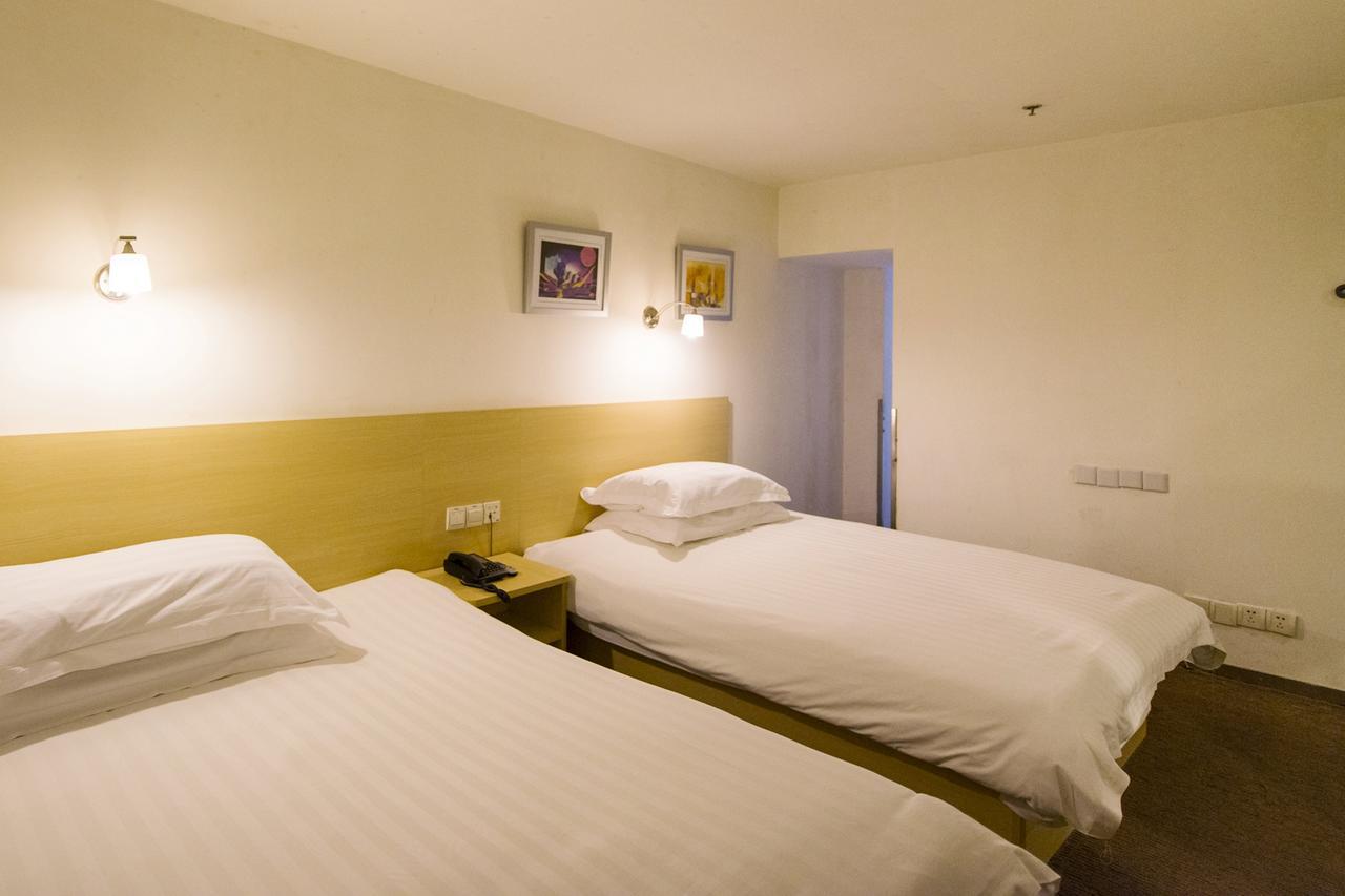 Motel Zhenjiang Jiefang Road Екстериор снимка